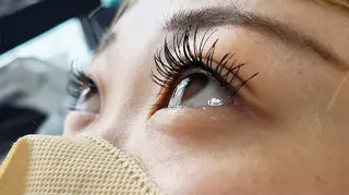 マツエク・マツパ Lily Eye&Nailのネイルデザイン