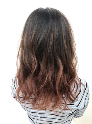 セミロング カラー 岩崎 裕司のヘアスタイル