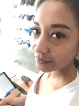 マツエク・マツパ Vero 〜private eyelash salon〜所属・完全個室 ☆VeroMaiのマツエク・マツパデザイン