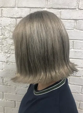 ショート 推しカラー🌙 RIHOのヘアスタイル