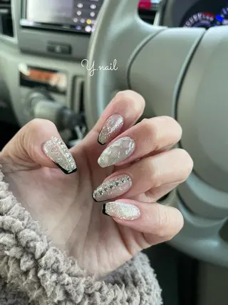 ネイル Feliz所属・Feliz 楽しいネイルサロンのネイルデザイン