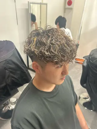 パーマ メンズ パーマ支持率No.1 ❤️🔥安成弾のヘアスタイル