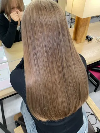 ロング カラー CARE ．KOBE所属・京谷 日向のヘアスタイル