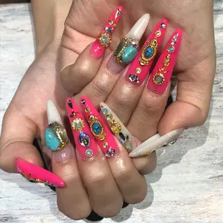 ネイル crestnail所属・小林 束紗のネイルデザイン