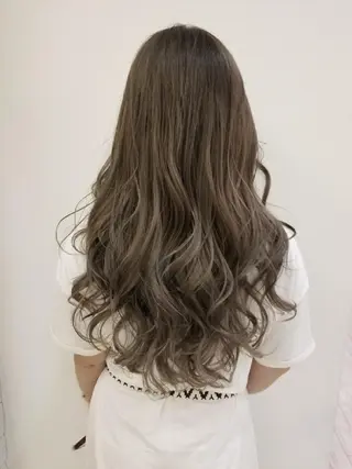 ロング カラー Le Lien カジのヘアスタイル