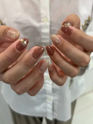 ネイル Ray. ちゅるん系ニュアンスのネイルデザイン