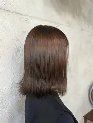 ミディアム ヘアアトリエマム所属・北村 亜寿那のヘアスタイル