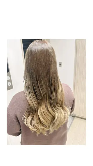 ロング cie所属・ふくし りこのヘアスタイル