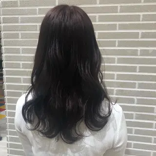 ロング 植田 菜月のヘアスタイル