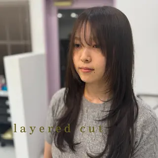 カラー Kalon所属・似合わせデザイナー 田村 一矩のヘアスタイル