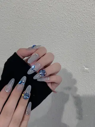 ネイル 小林 凛のネイルデザイン