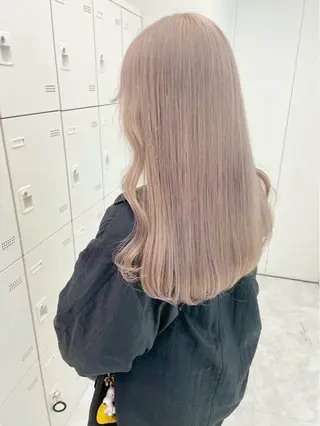 ロング カラー 🎀ハイトーン× レイヤー特化るか🎀のヘアスタイル