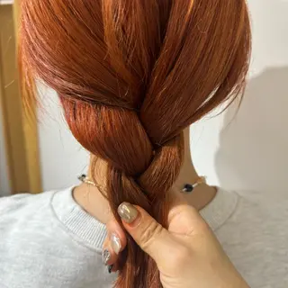 カラー ぱつっとボブ/ショ ート/タカダアスミのヘアスタイル