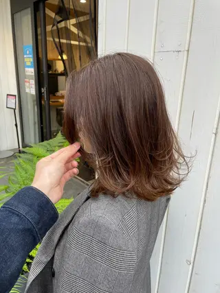 セミロング 細沼 葵のヘアスタイル