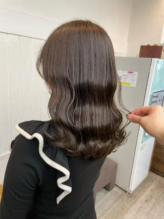 セミロング カラー HIKARU副店長/ ✨️髪質改善のヘアスタイル