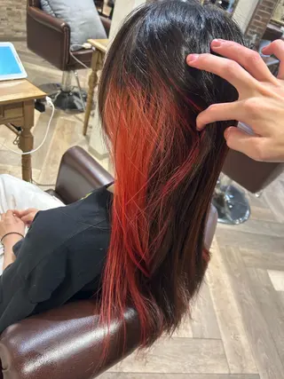 ロング カラー 三木 耀介のヘアスタイル