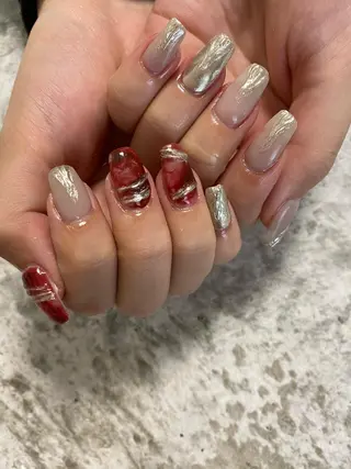 ネイル 吉岡 裕子のネイルデザイン