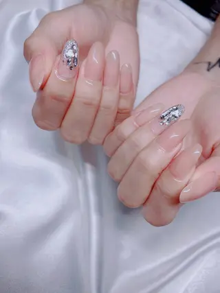 ネイル Cutil Nailsalon所属・Cutil. Nail🌈のネイルデザイン