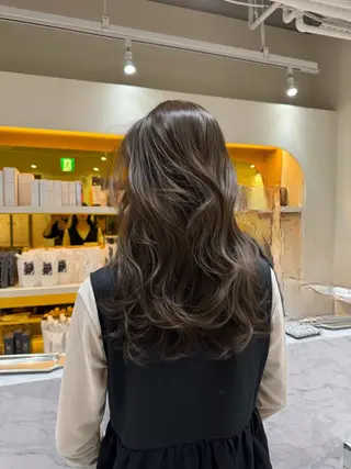 ロング カラー 透明感カラー/ ナチュラル/toaのヘアスタイル