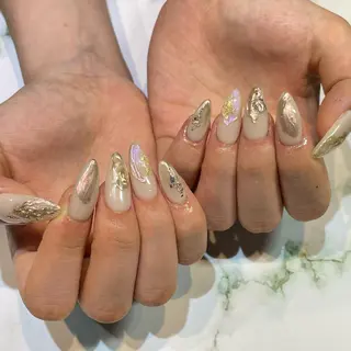 ネイル 糀屋 彩奈のネイルデザイン