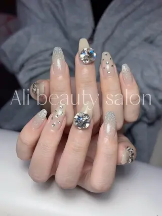 ネイル Ali 新小岩 ネイル専門のネイルデザイン