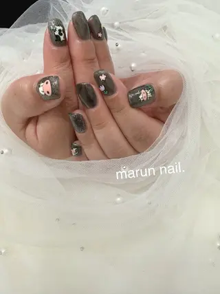 ネイル marun._ megumi.のネイルデザイン