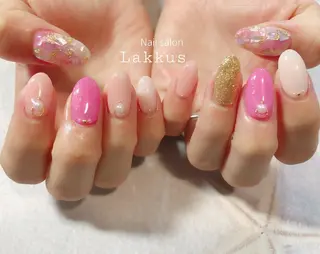 ネイル Lakkus T－Mのネイルデザイン
