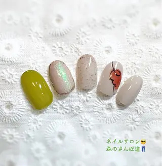 ネイル 森のさんぽ道所属・ショートネイル 森のさんぽ道のネイルデザイン