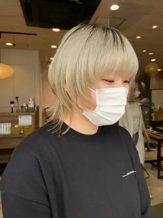 ショート カラー 似合わせ レイヤー須川のヘアスタイル