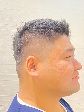 ショート メンズ イシカワ ユウタのヘアスタイル