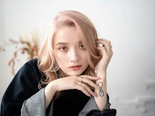 ミディアム カラー 銀座《髪質改善》 垢抜け✨布施拓也のヘアスタイル