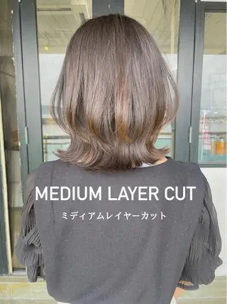 ミディアム 藤本 静香のヘアスタイル