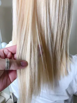 ミディアム 韓国ハッシュカット/ 新宿/髪質改善/岡崎のヘアスタイル