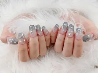 ネイル ネイルサロンクイーン 東京/新宿/大久保のネイルデザイン