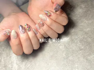 ネイル NAIL'S MODAのネイルデザイン