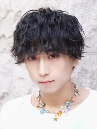 パーマ メンズ 日置 結人のヘアスタイル