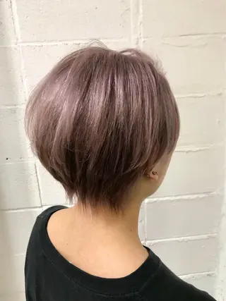 ショート カラー 🫧縮毛矯正特化🫧 クシビキマユノ🐣のヘアスタイル