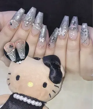 ネイル Lyn Nailのネイルデザイン