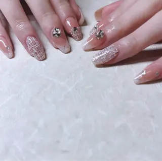 ネイル Cozy_ ilumのネイルデザイン