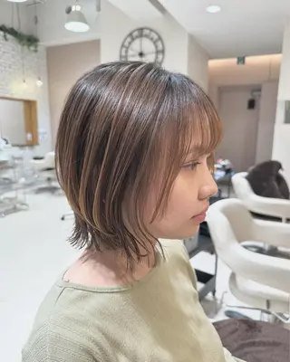 ショート 梅本 夢香のヘアスタイル