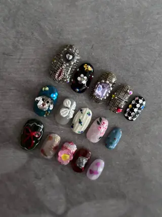 ネイル SHE所属・SHE adusaのネイルデザイン