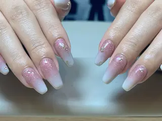 ネイル Venusパラジェル 長さだし専門店のネイルデザイン