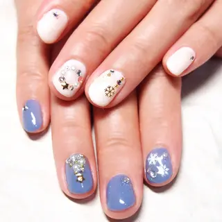 ネイル 山田 麻衣のネイルデザイン