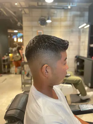ショート メンズ FRANK’S BARBER&BEER CLUB 日比谷店所属・TAKU /フェード/パーマのヘアスタイル