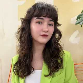 ロング ［　］ Shiroのヘアスタイル