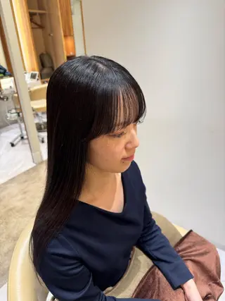 ロング bloom296 富里所属・🫧透明感カラー🫧 ロン毛美容師のヘアスタイル