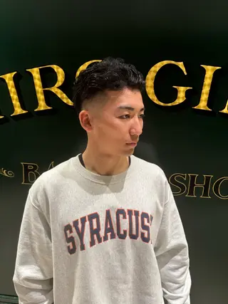 ショート ヒロ銀座バーバーショップ名古屋本店所属・小島 優奈のヘアスタイル