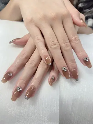 ネイル UniqueNail 長さだし専門店のネイルデザイン