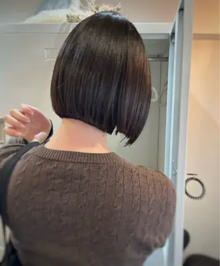 ショート 下石怜子/レイヤー/ 透明感カラーのヘアスタイル