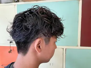 ショート パーマ メンズ ビーハイブデラックス所属・メンズパーマ ニュアンスパーマ田上のヘアスタイル